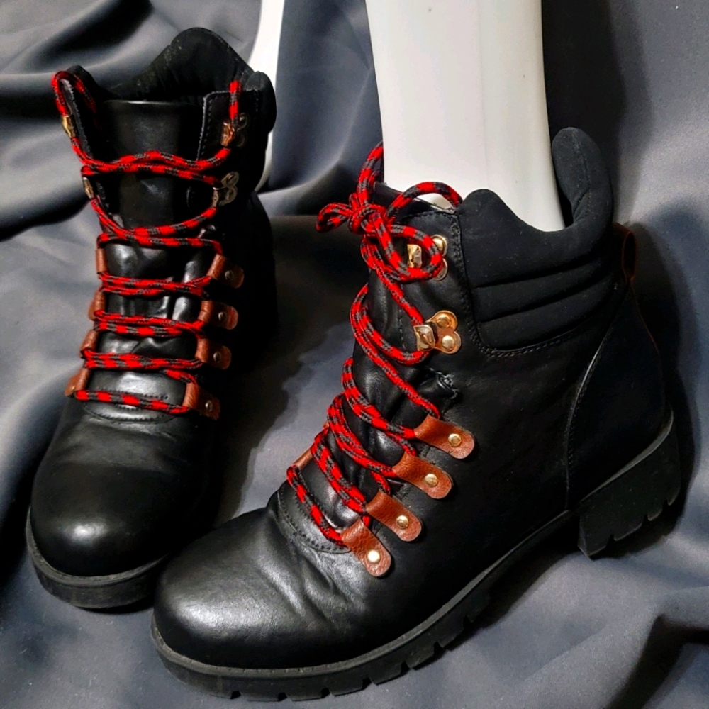 Mudd® Lace-Up Combat Boots ❤️